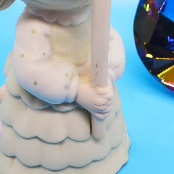 Precious Moments #604216 1994 "You're as pretty as a Christmas tree' figurine - Picture 9 of 12